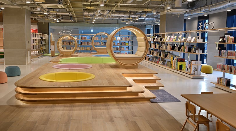 鹿児島市立天文館図書館
