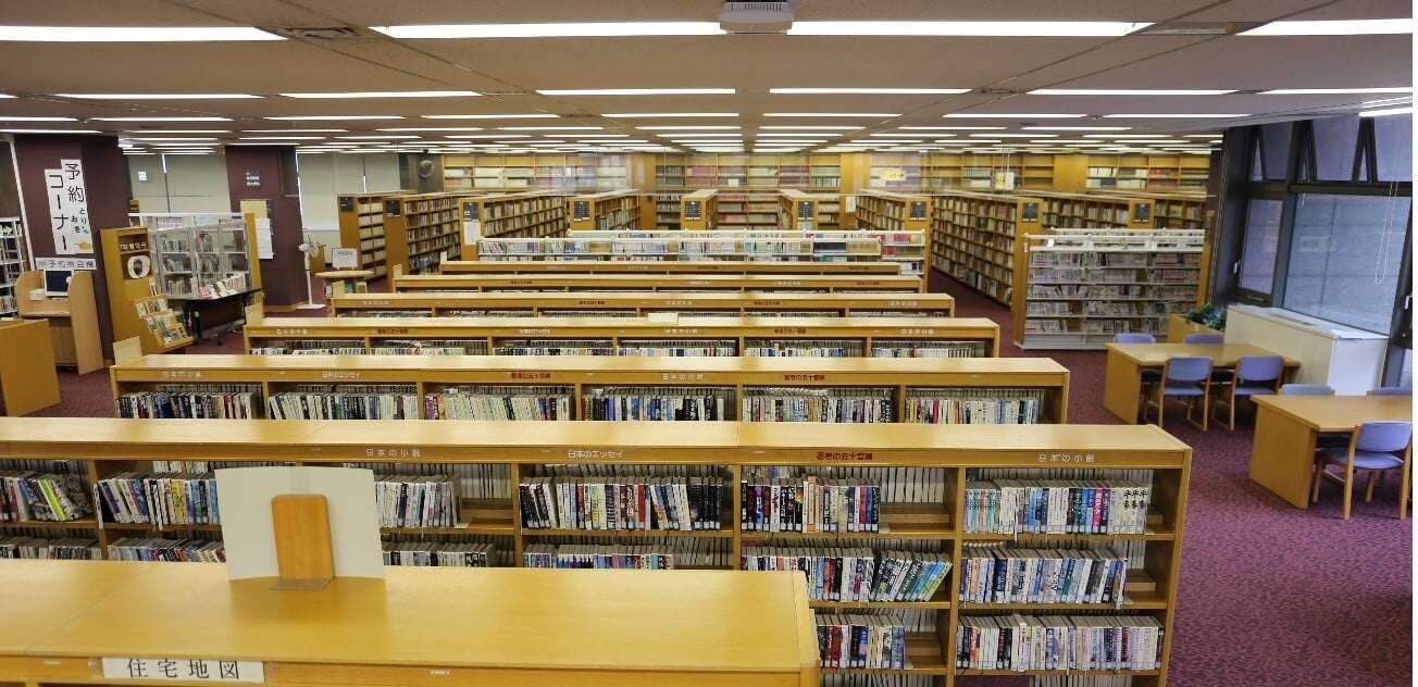 奈良市立図書館様